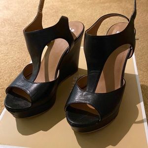 BP Black Wedges